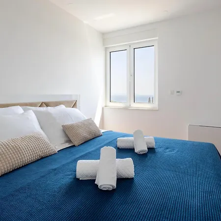 Luxury Penthouse Near Kasjuni Centre Апартаменты Сплит